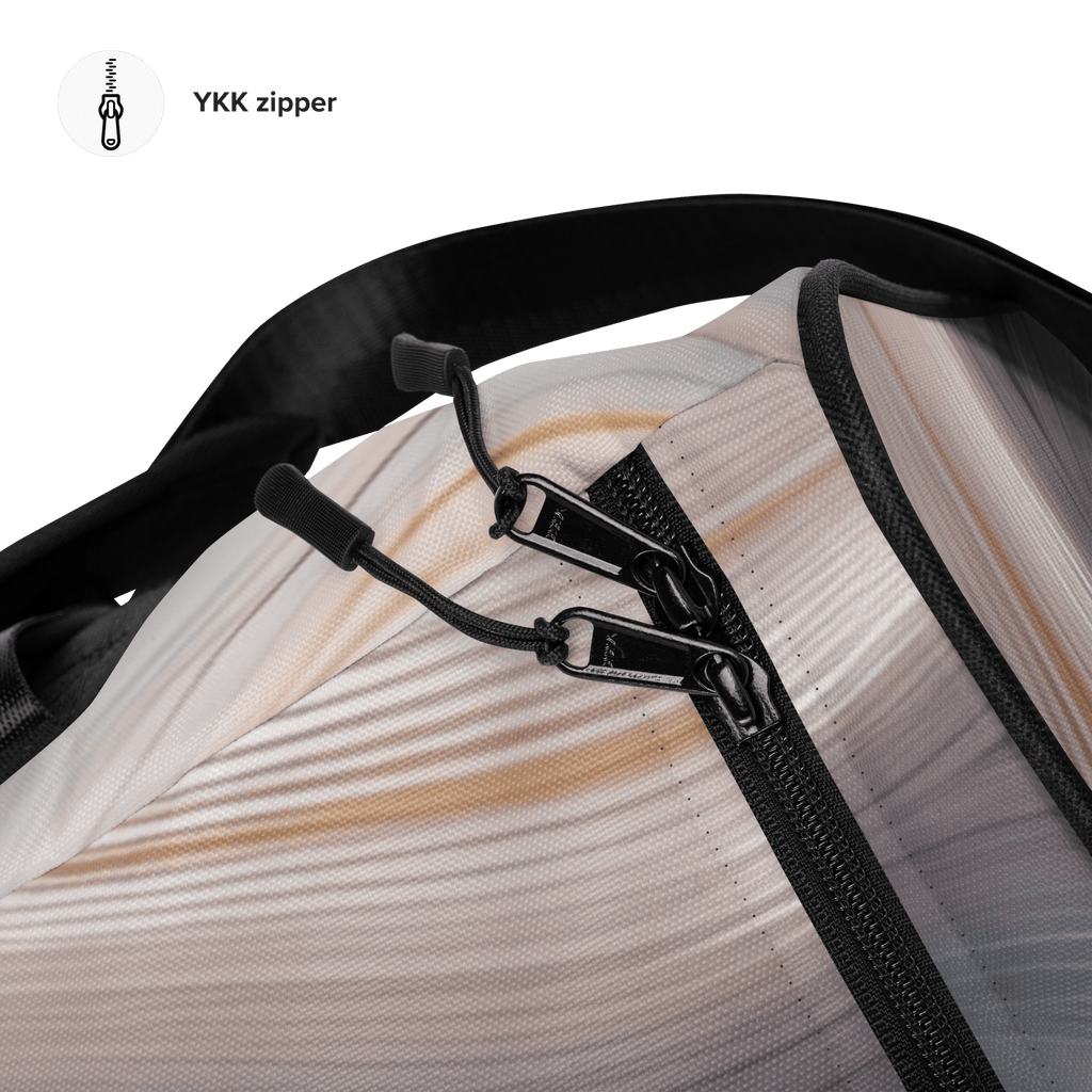 Fluid Wave Duffle Bag – Stylische 50L Weekender - Tasche mit abstraktem Allover - Design von Brezno – Streetwear von Brezno | Sporttasche