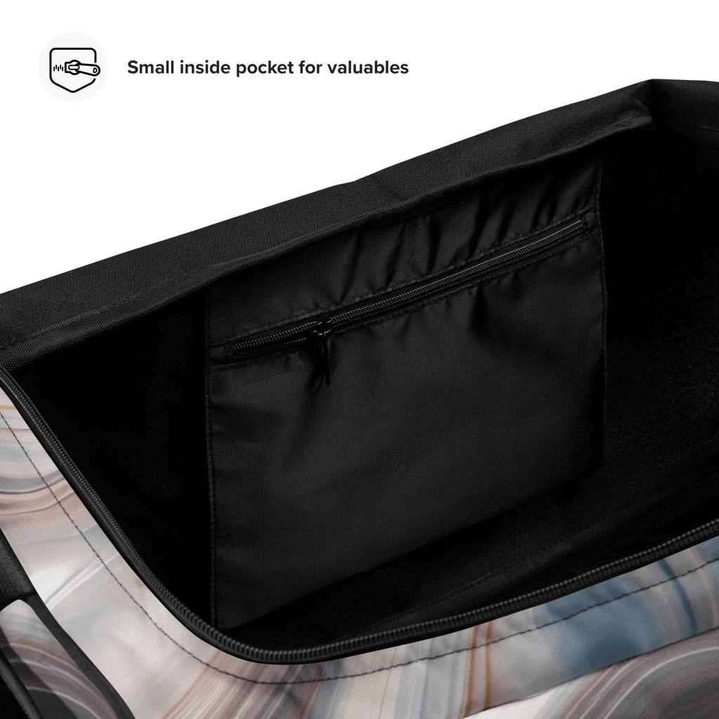 Fluid Wave Duffle Bag – Stylische 50L Weekender - Tasche mit abstraktem Allover - Design von Brezno – Streetwear von Brezno | Sporttasche